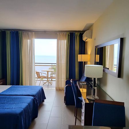 Hotel Cais Da Oliveira Canico  Exterior photo